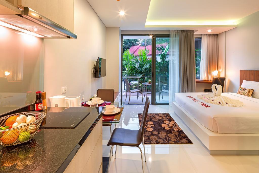 At The Tree Phuket Apart otel Rawai Oda fotoğraf